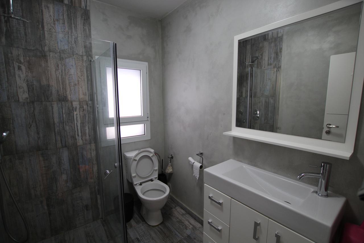 Royal Lea Apartmens Нетания Екстериор снимка